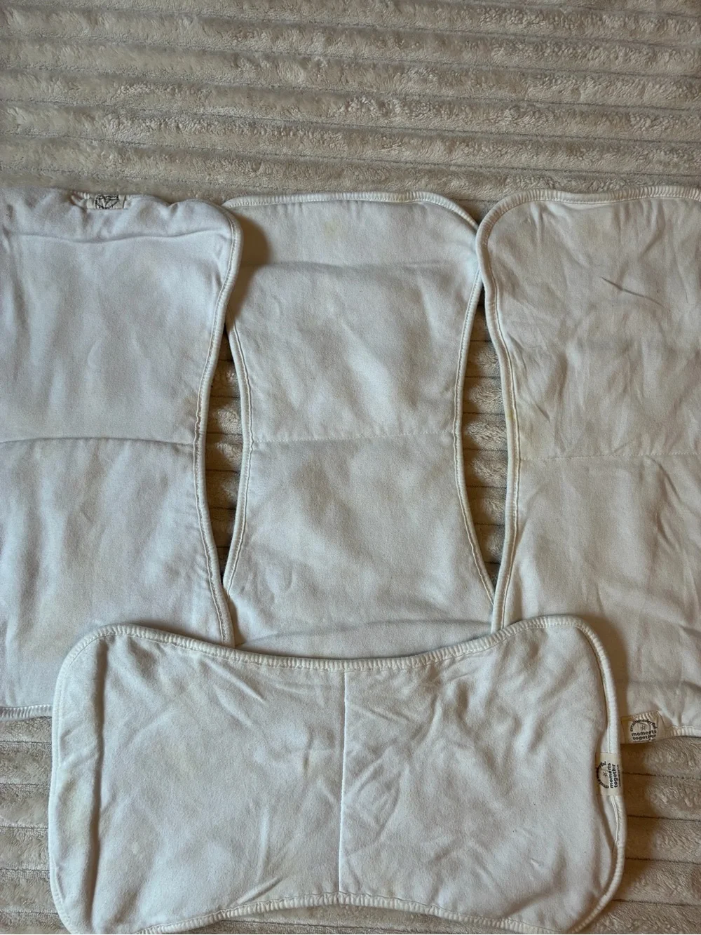 🤍 Gray & White Baby Bib + Burp Cloth Bundle — 9 Pieces 🧸